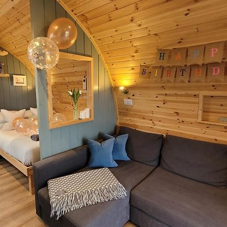 ウェルシュプール Odli Glamping - Luxury Glamping Podヴィラ エクステリア 写真